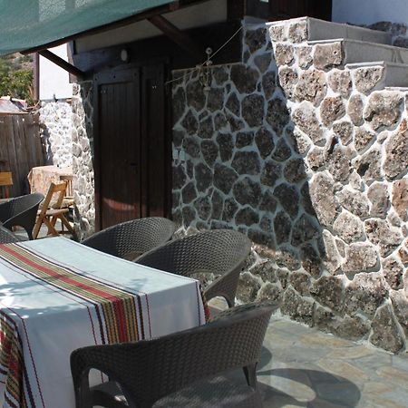 Eco Village Under The Cliffs Ilindentsi Extérieur photo