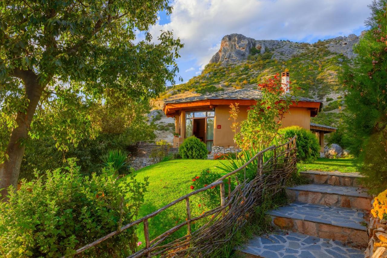 Eco Village Under The Cliffs Ilindentsi Extérieur photo