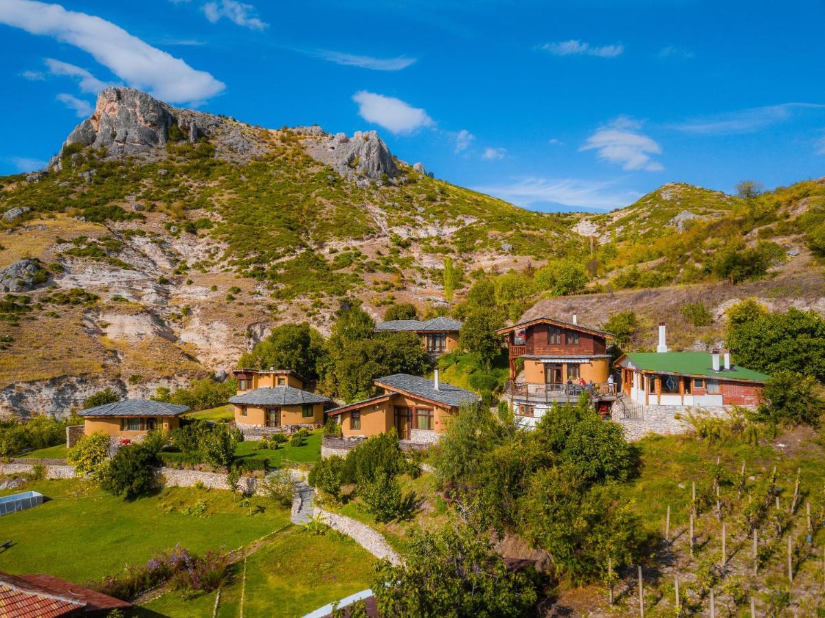 Eco Village Under The Cliffs Ilindentsi Extérieur photo
